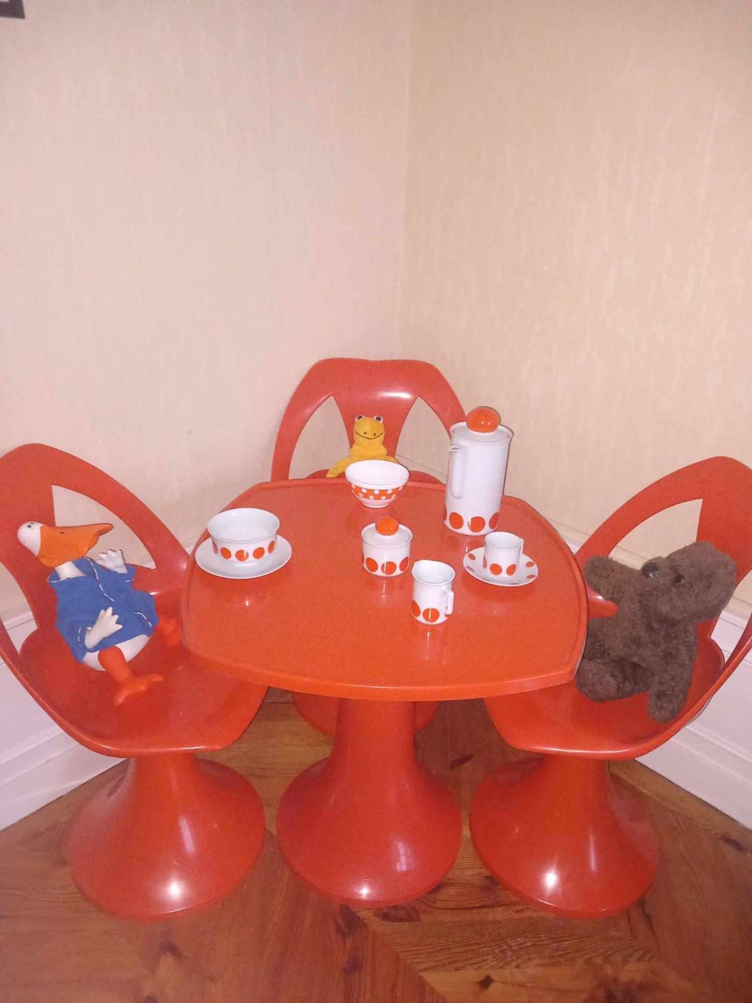 Апартаменти Vintage ,La Capsule Temporelle Wifi Draps Parking Publique Gratuit Тьєр Екстер'єр фото